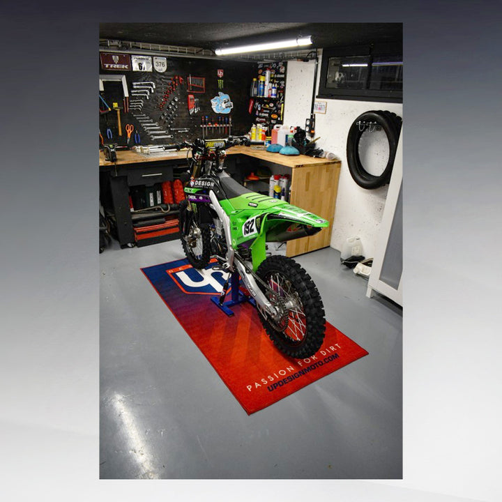 tapete-de-moto-up-design-whip-garage